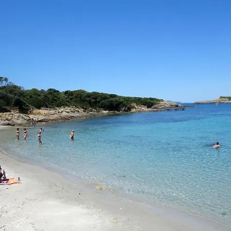 A 600 M Des Plages Proche Des Commerces Lesclesdenicole דירה